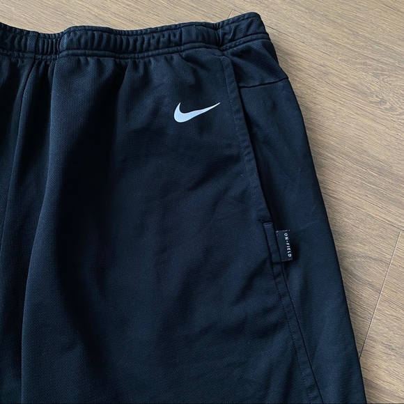 OnField Apparel Atlanta Falcons Shorts XL - Picture 9 of 10